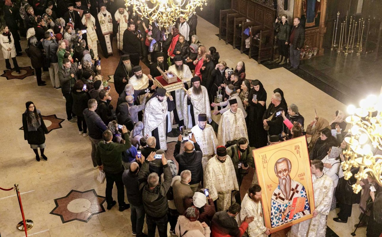 Moaștele Sfântului Andrei Criteanul au ajuns la Iași 271937