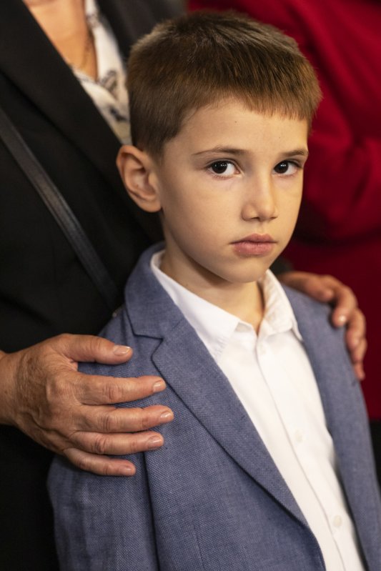 Comuniunea sfinților la hramul unei parohii bucureștene 272290