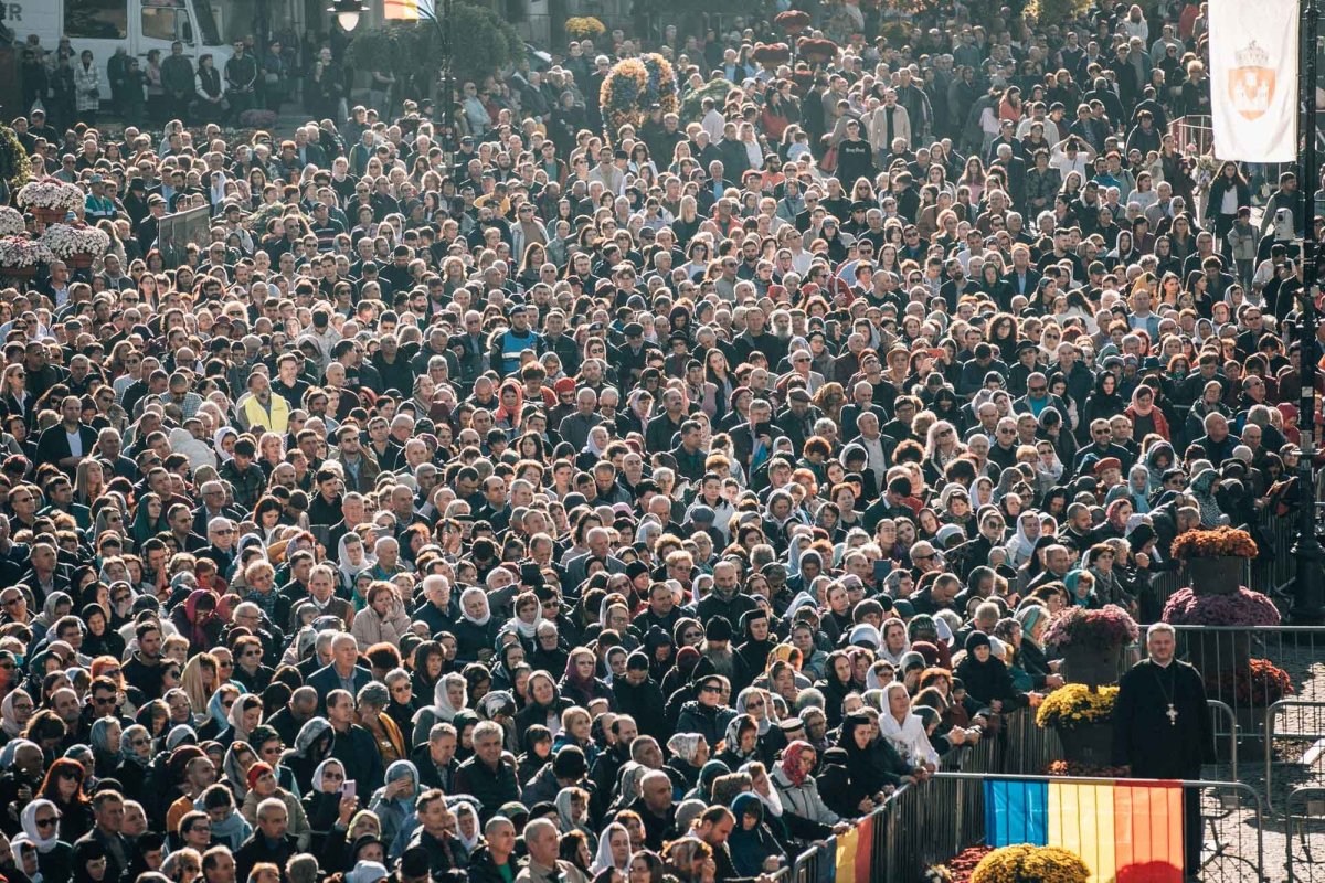 Zile de bucurie duhovnicească în cetatea Iașilor 272197