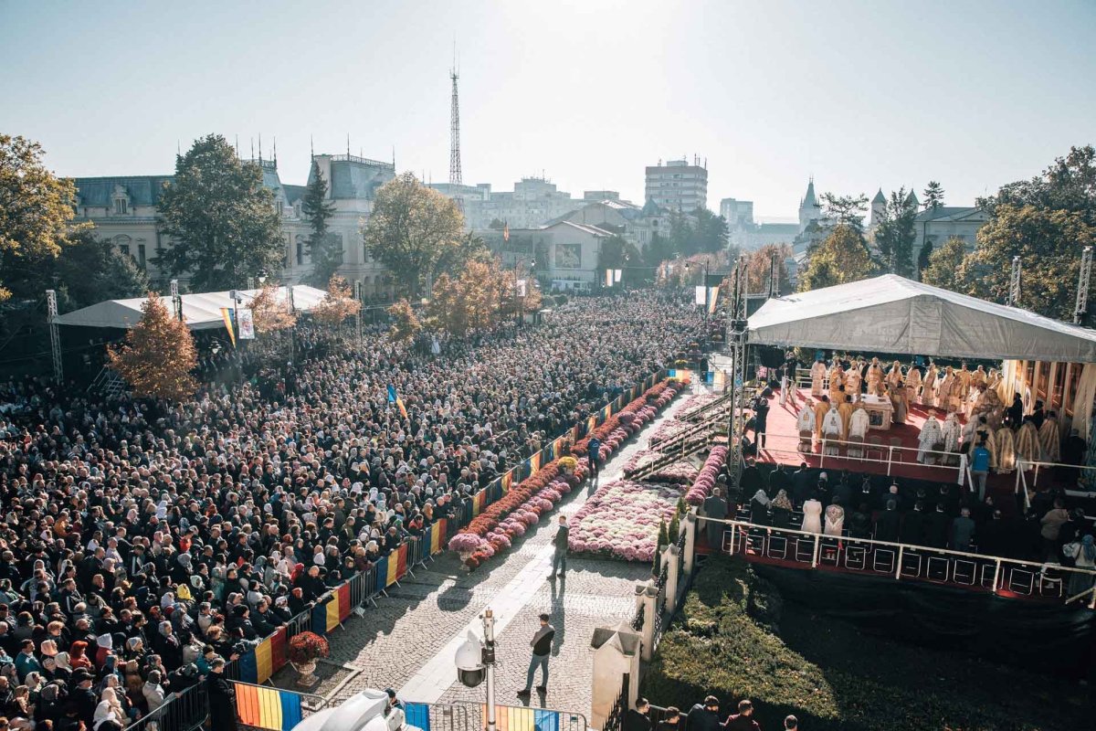 Zile de bucurie duhovnicească în cetatea Iașilor 272198