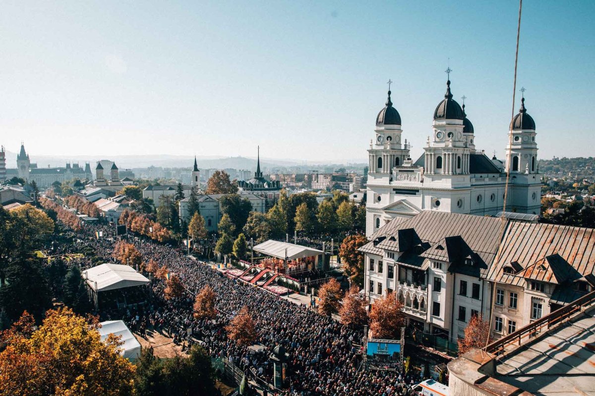 Zile de bucurie duhovnicească în cetatea Iașilor 272222