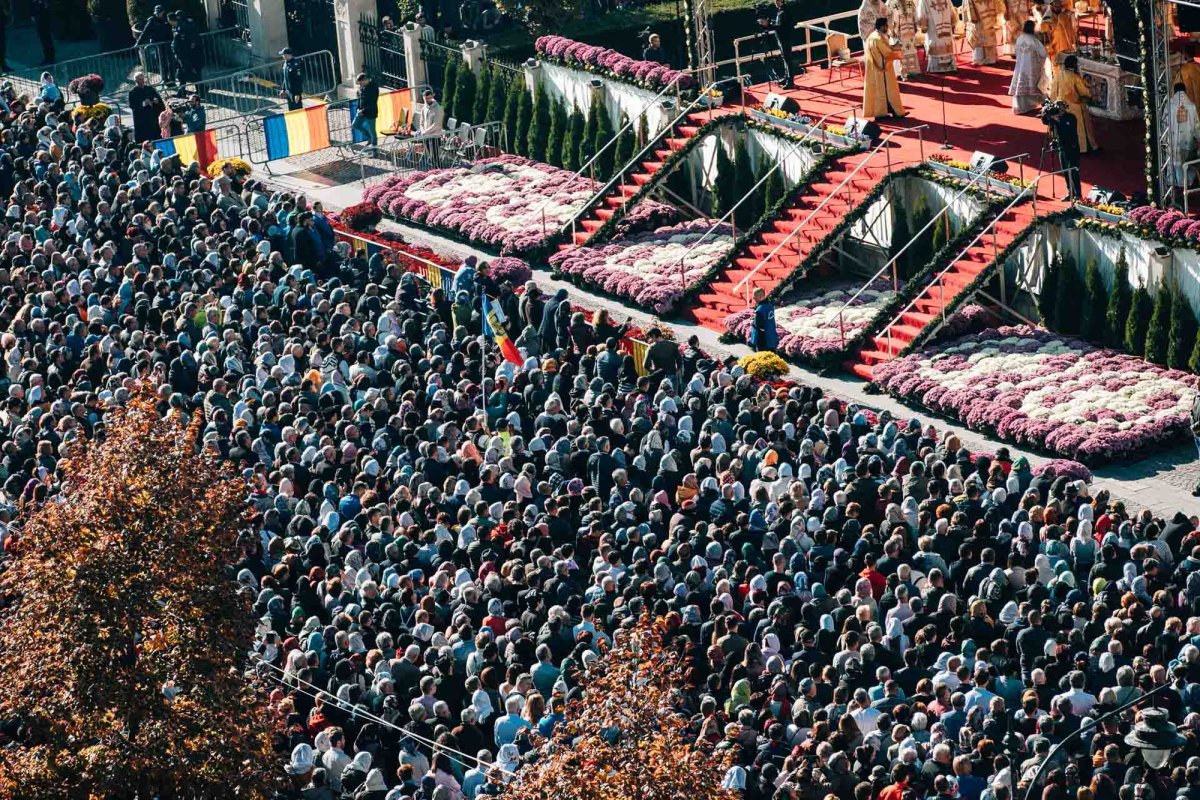 Zile de bucurie duhovnicească în cetatea Iașilor 272225