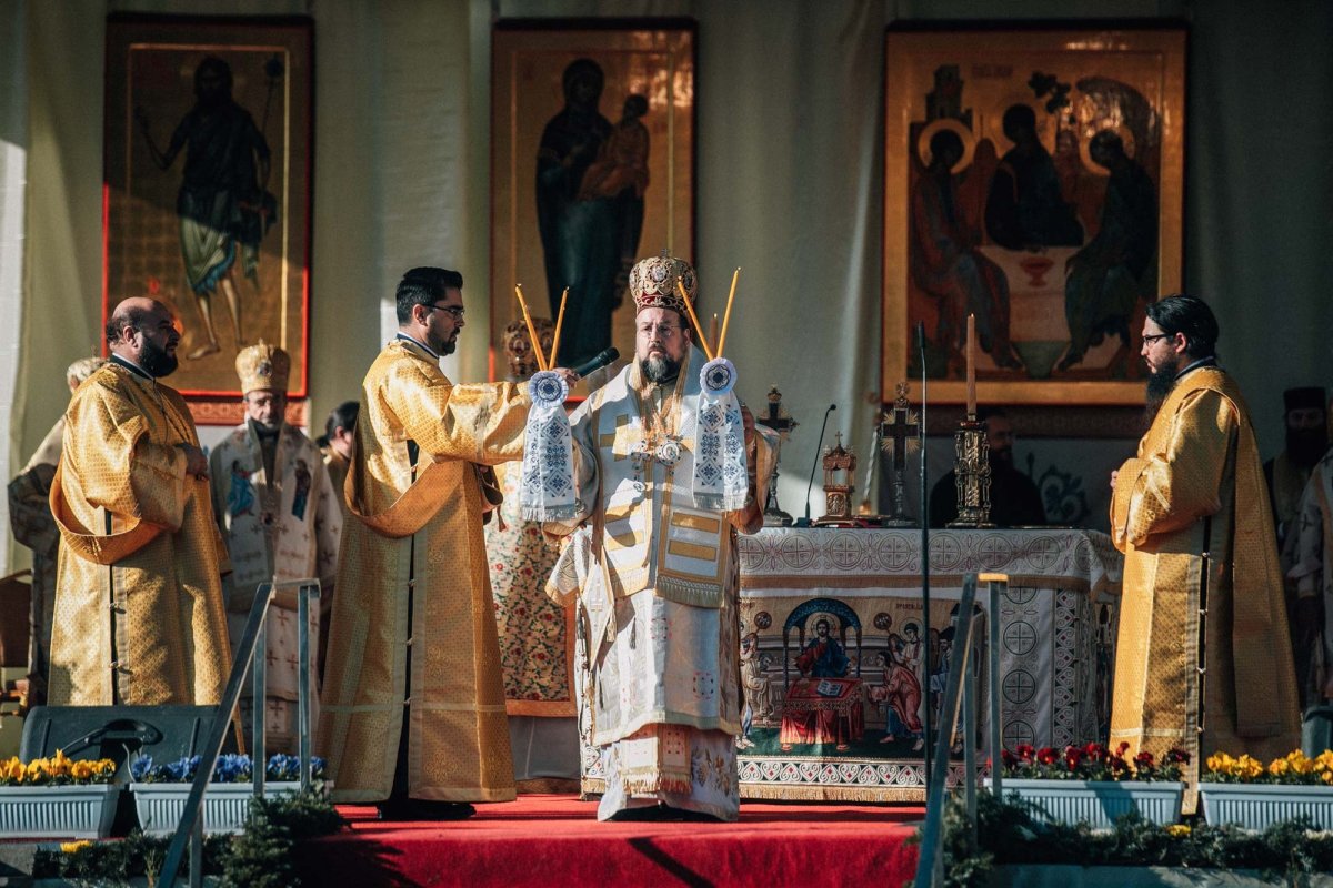 Zile de bucurie duhovnicească în cetatea Iașilor 272233