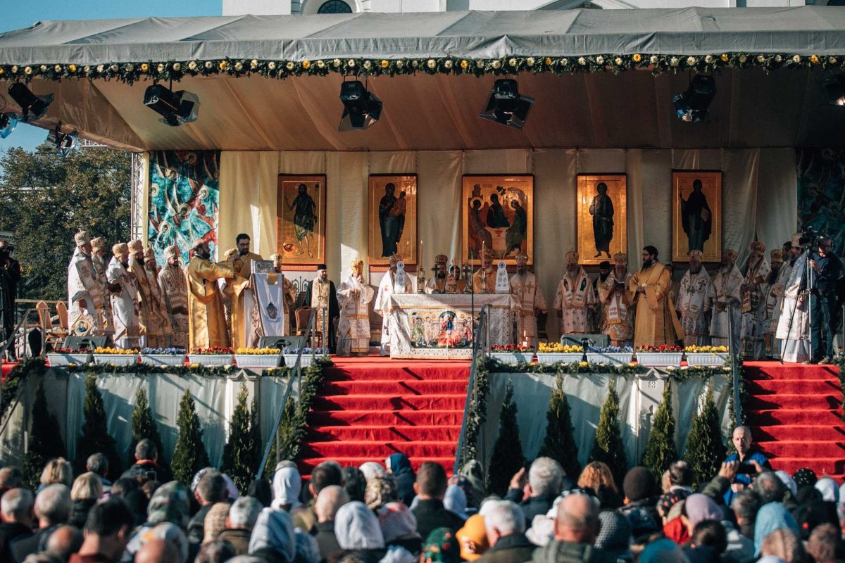 Zile de bucurie duhovnicească în cetatea Iașilor 272234