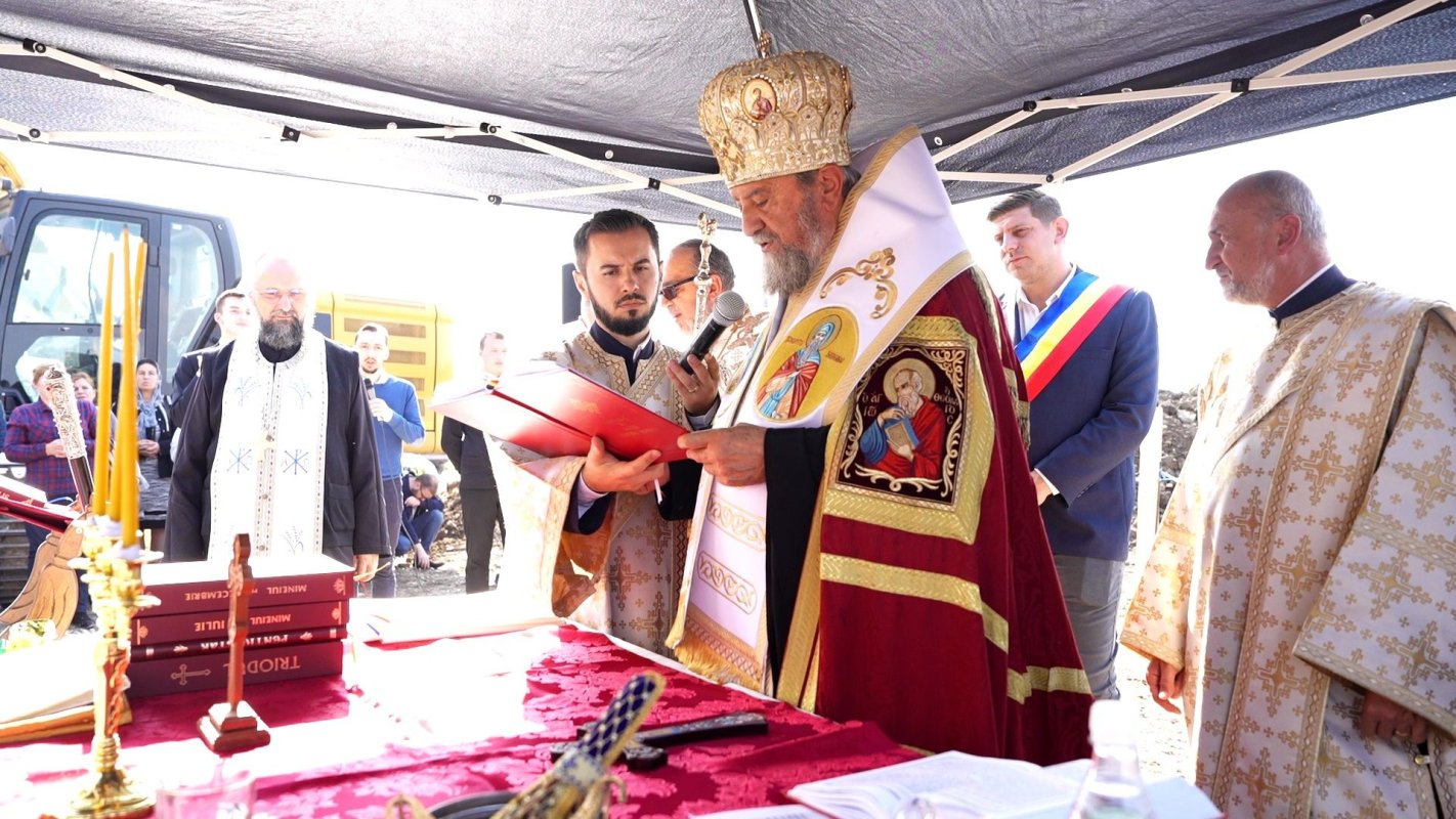 Binecuvântare pentru credincioșii din Brașov-Triaj și din Sânpetru 272624