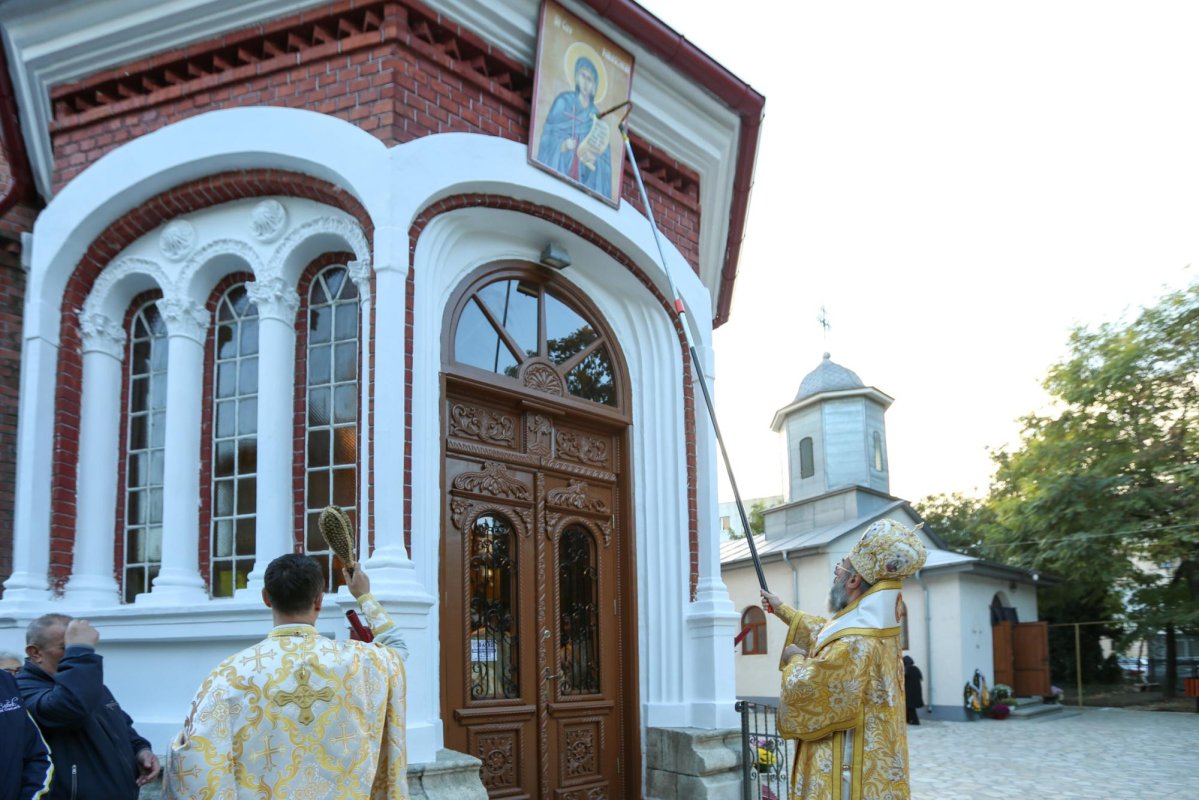 Momente de împlinire la parohii din Buzău și Vrancea 272660