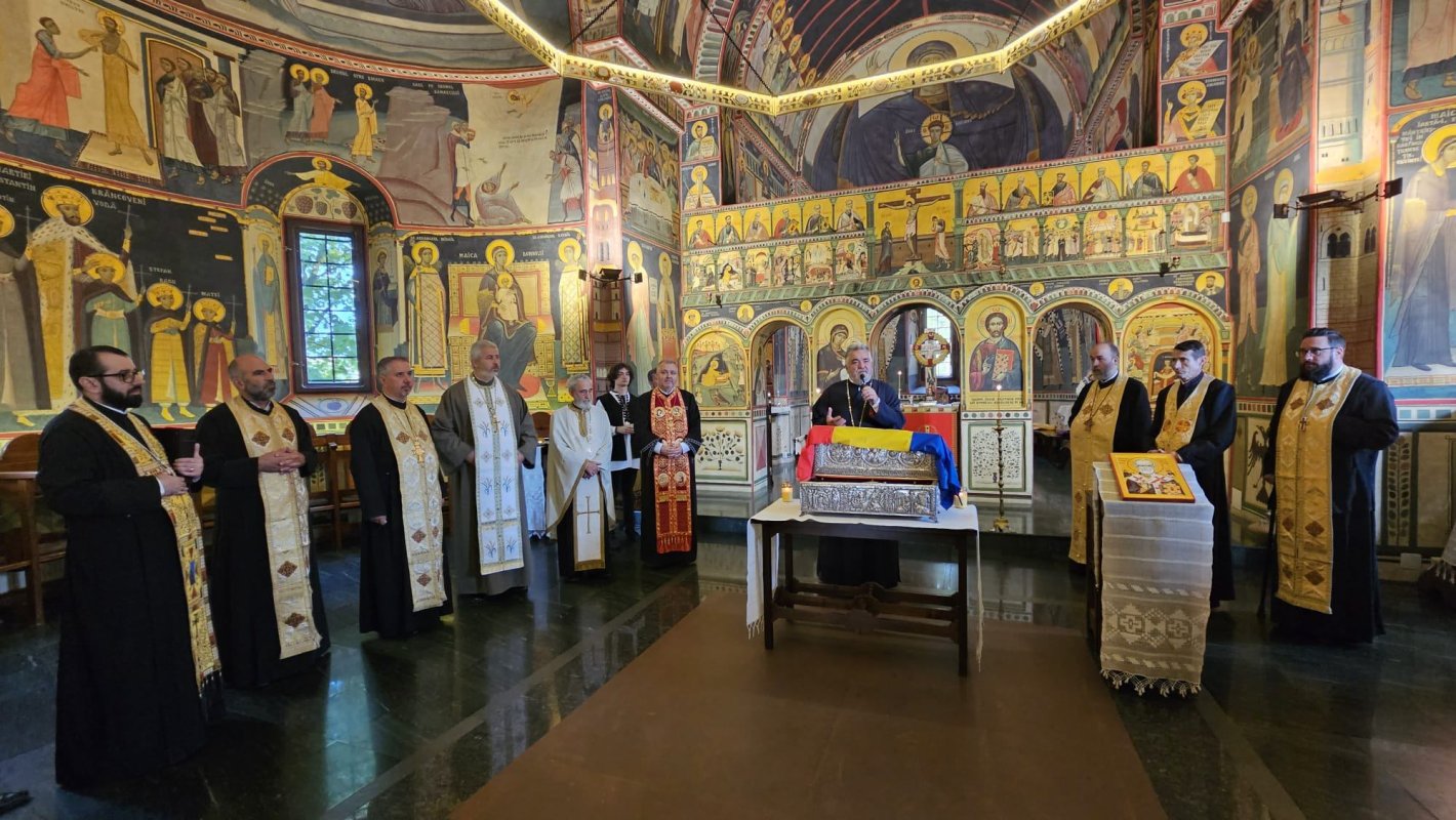 Pelerinaj cu moaștele Sfântului Nicolae la Câmpina 272642