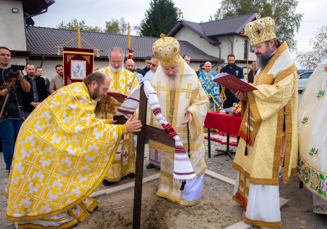 Piatră de temelie pentru o nouă biserică românească în Germania  272655