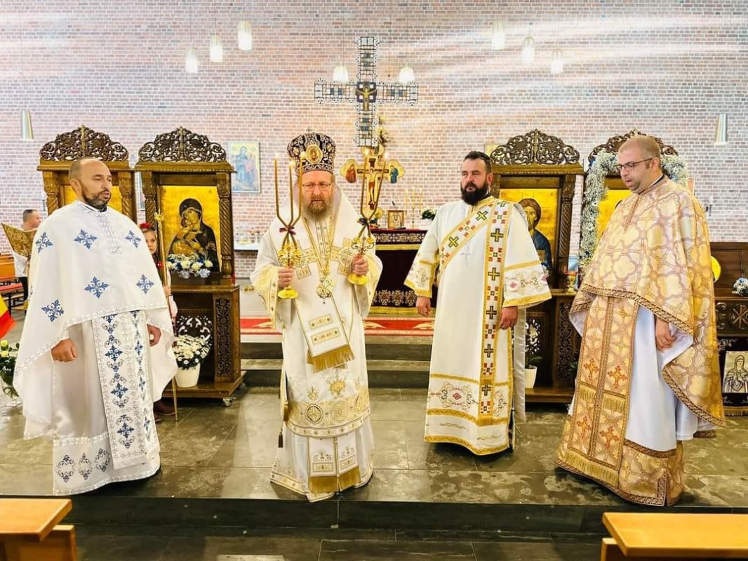 Hram la parohia românească din Wuppertal, Germania 272916