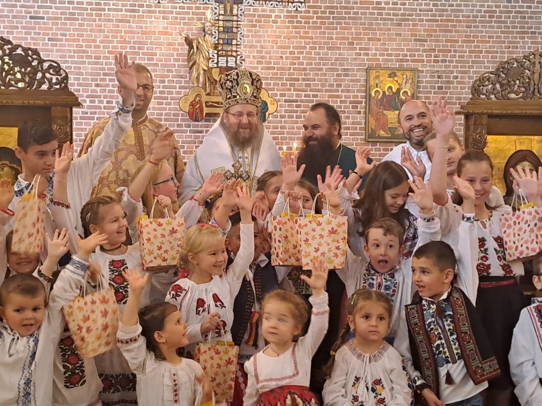 Hram la parohia românească din Wuppertal, Germania 272918