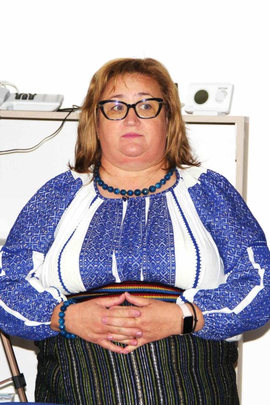 Povestea iei cusute cu trei fire de aur: credinţă, lumină şi speranţă 272754