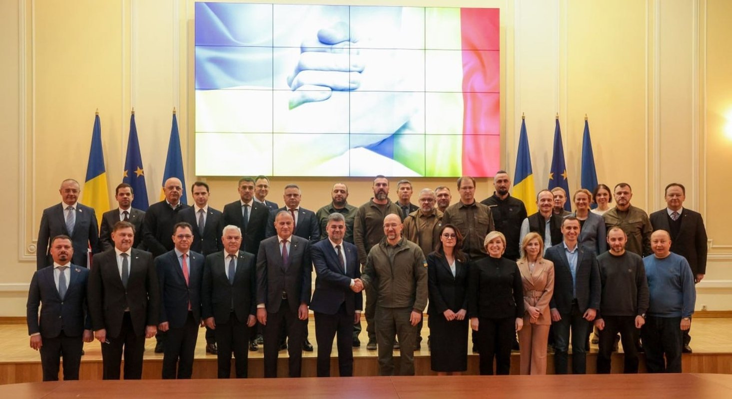 Limba română, recunoscută ca limbă oficială a minorităţii din Ucraina 273051