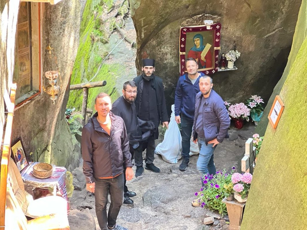 „Ne dorim să ridicăm o biserică mare și frumoasă” 273013