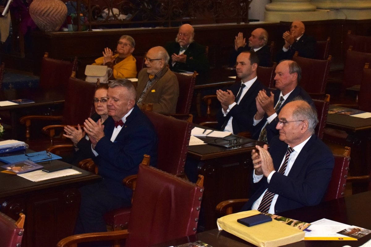 Simpozionul omagial „Acad. Marius Porumb - 80” la Academia Română 273082