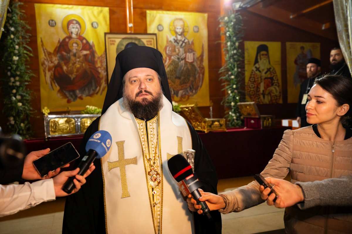 Debutul sărbătorii închinate Ocrotitorului cetății Bucureștilor 273174