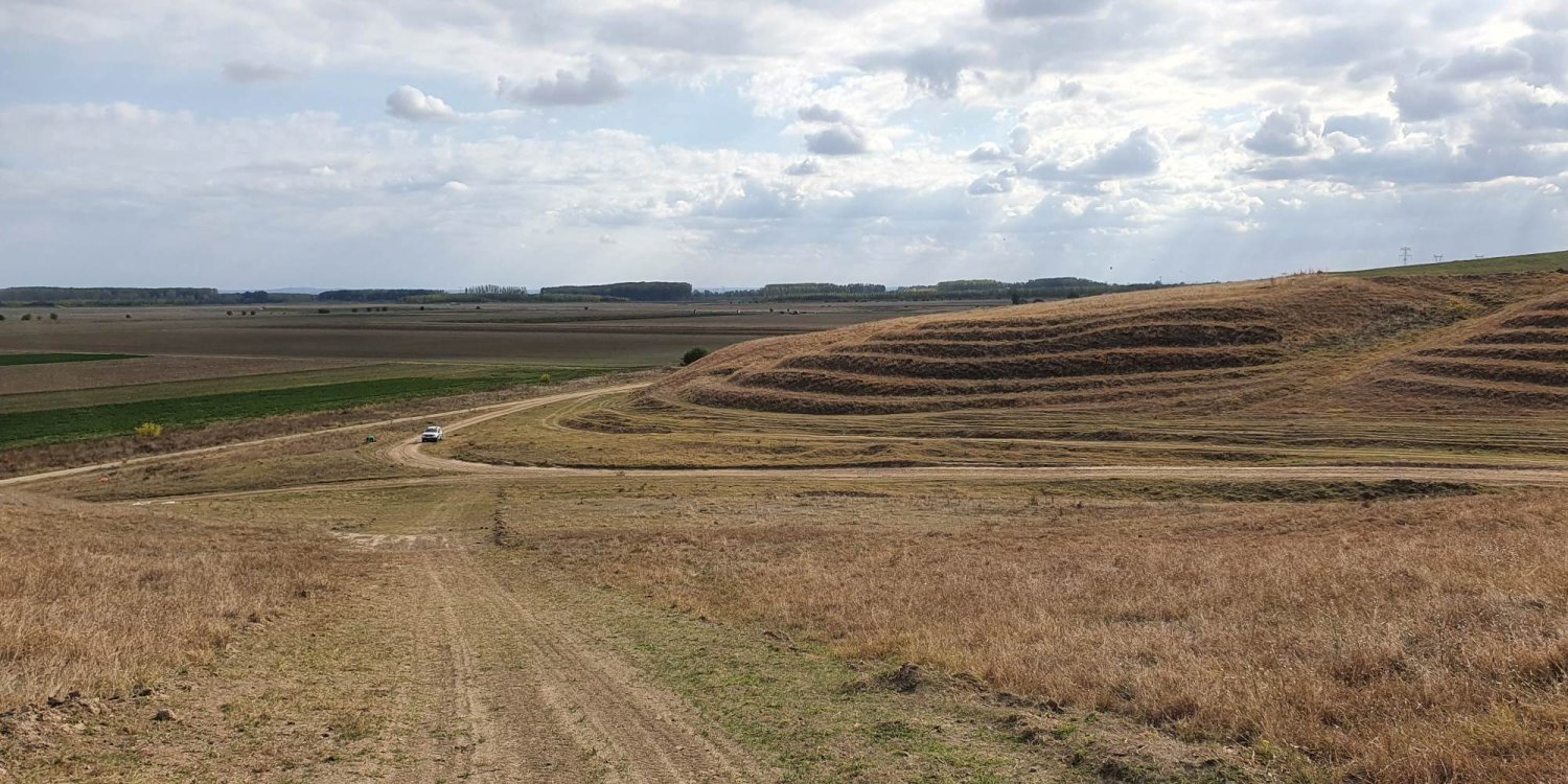 „Crucile din Bărăgan marchează drumurile, iar textele ne arată scopul ridicării lor” 272105