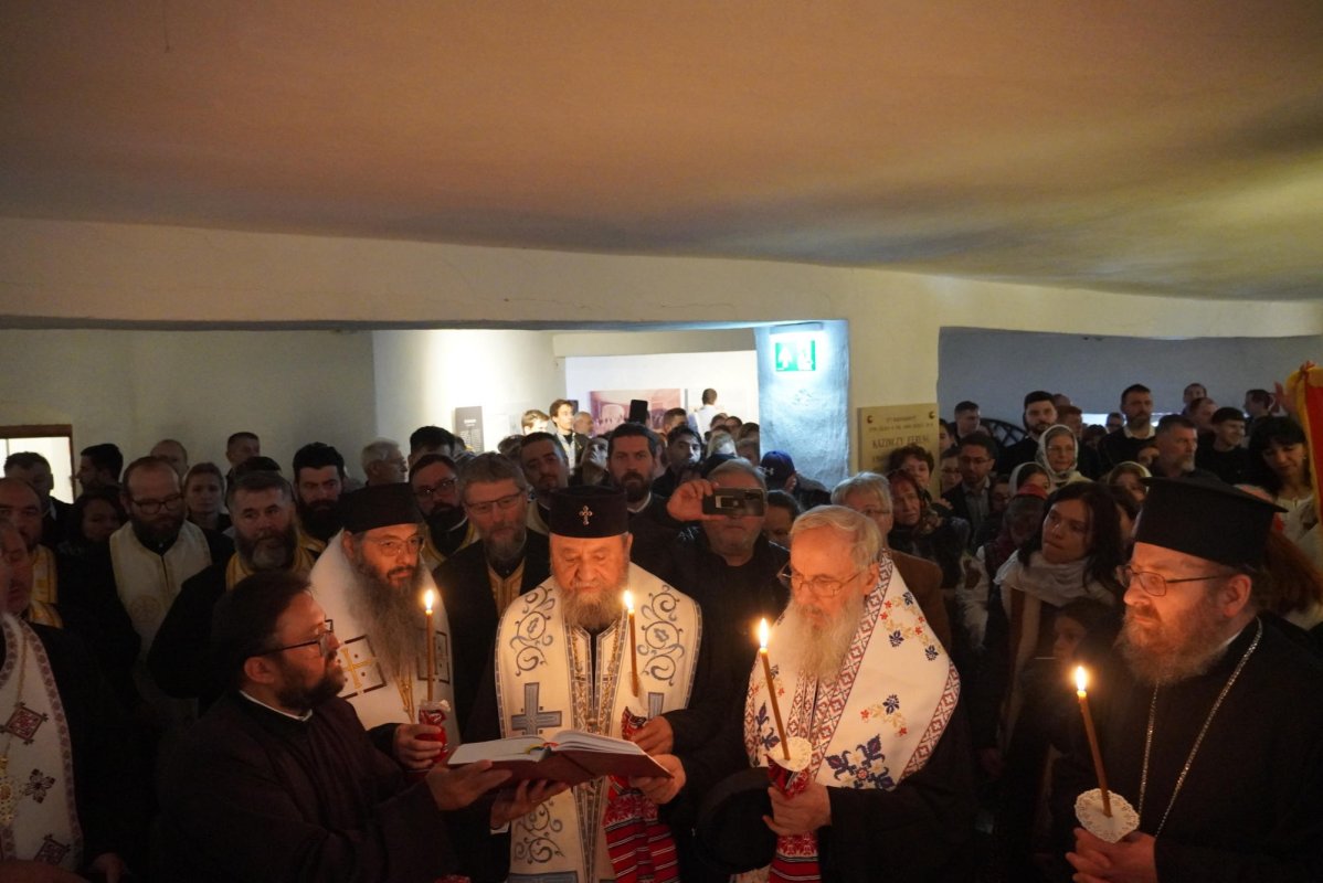 Sfinţii Mărturisitori Transilvăneni, cinstiţi la Kufstein, Austria 273316