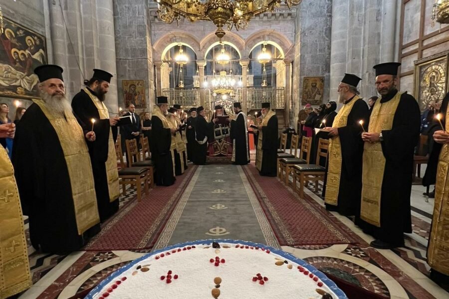 Lumea creştină solidară cu Patriarhia Ierusalimului 273479