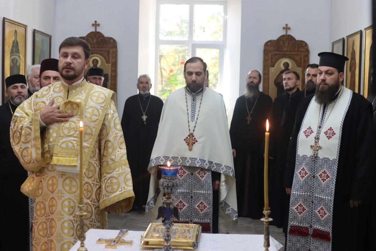Moment aniversar în Mitropolia Basarabiei 273899