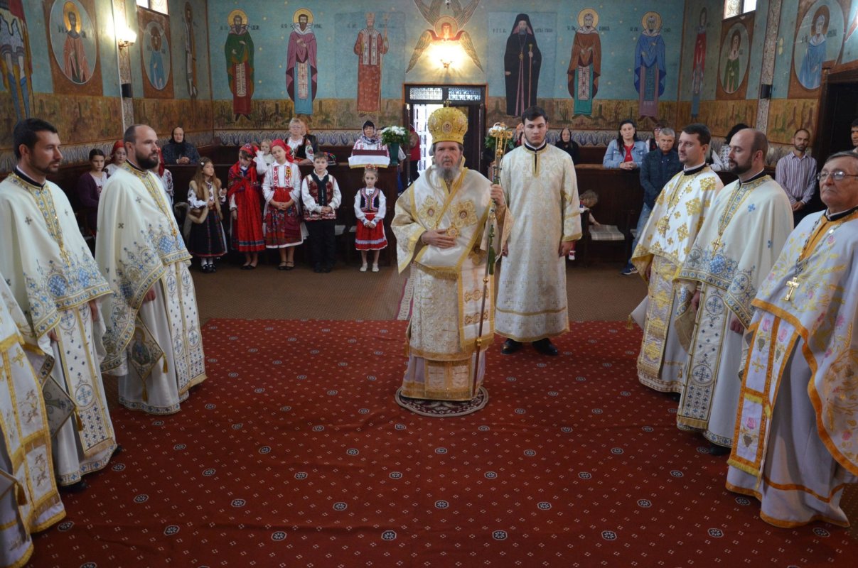 Slujire arhierească la Mihai Bravu, Episcopia Oradiei 273892
