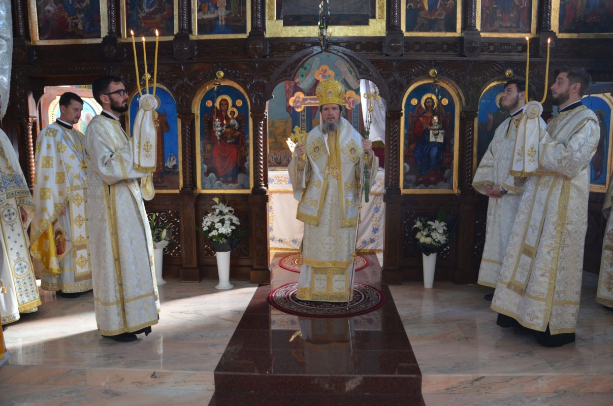 Slujire arhierească la Mihai Bravu, Episcopia Oradiei 273893