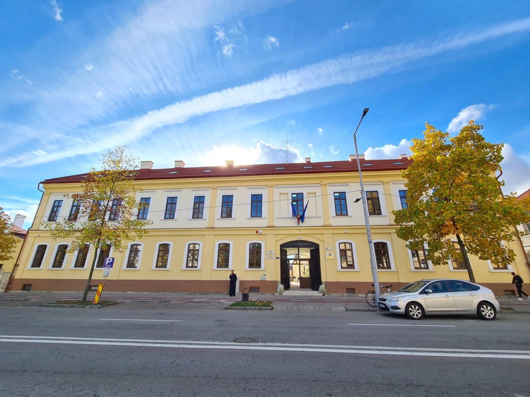 Inaugurarea Centrului social‑educativ „Grigore Pletosu” din Bistrița 274096