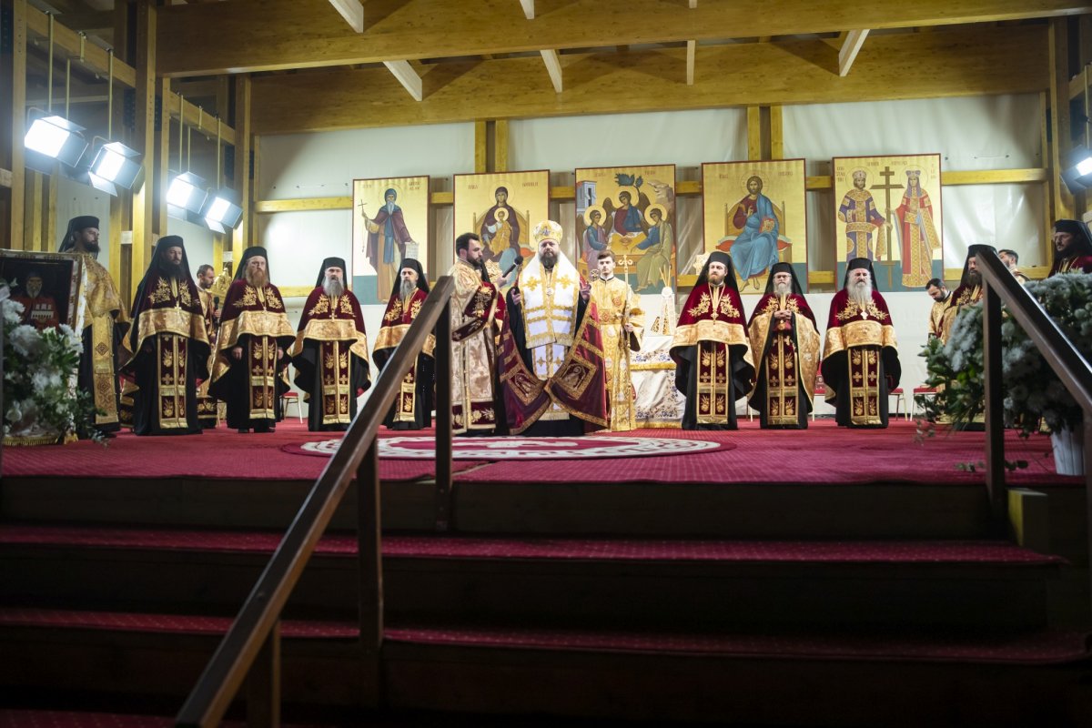 Laudă de seară adusă Ocrotitorului Bucureștilor 274307