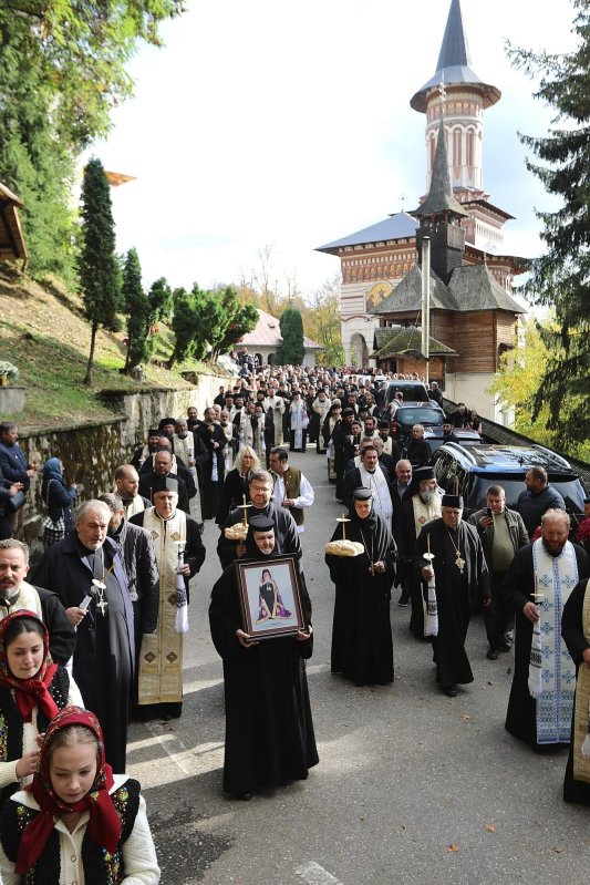 Pomenirea Arhiepiscopului Justinian Chira 274832
