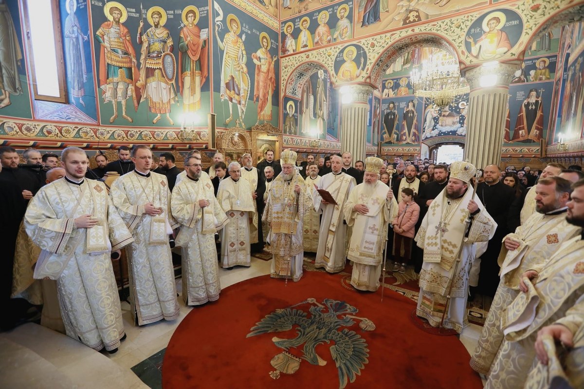 Pomenirea Arhiepiscopului Justinian Chira 274834