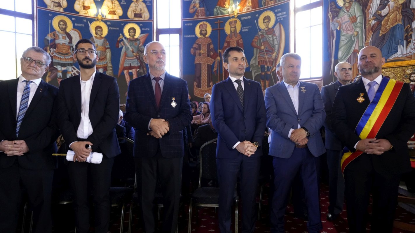 Târnosire de biserică la Întorsura Buzăului 274982