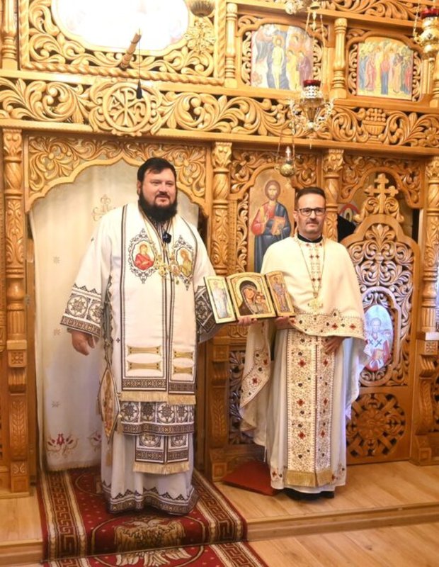 Liturghie arhierească la Şimleu Silvaniei 275055