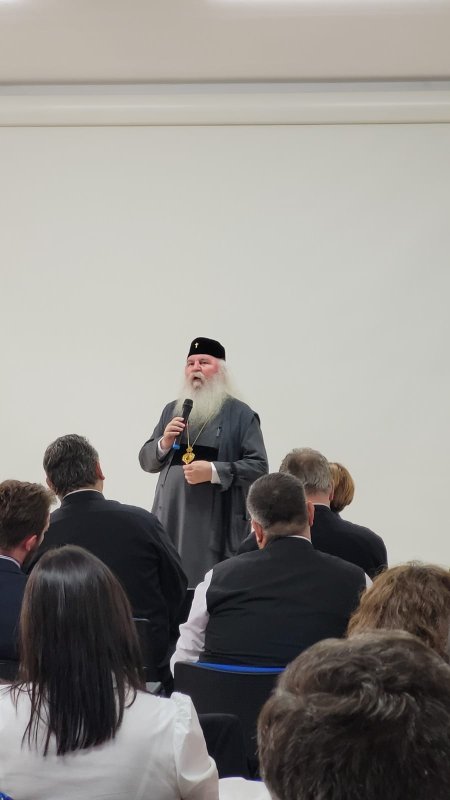 Trei decenii de existență a învățământului teologic superior la Timișoara 275111