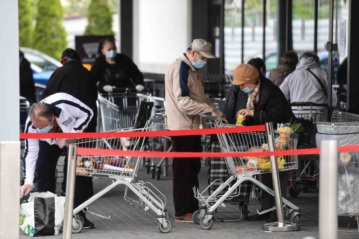 Nereguli în magazinele unui retailer 275152