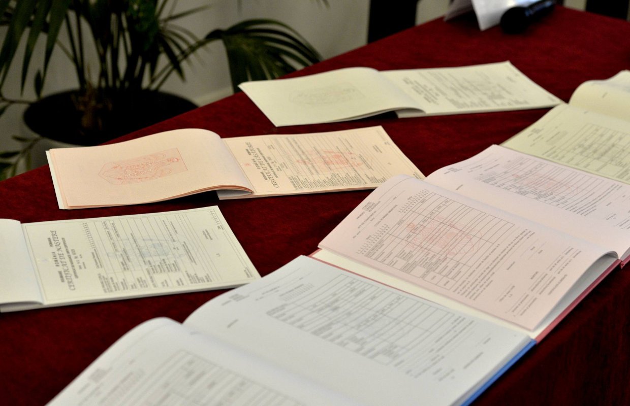 Acte de stare civilă digitalizate 275275