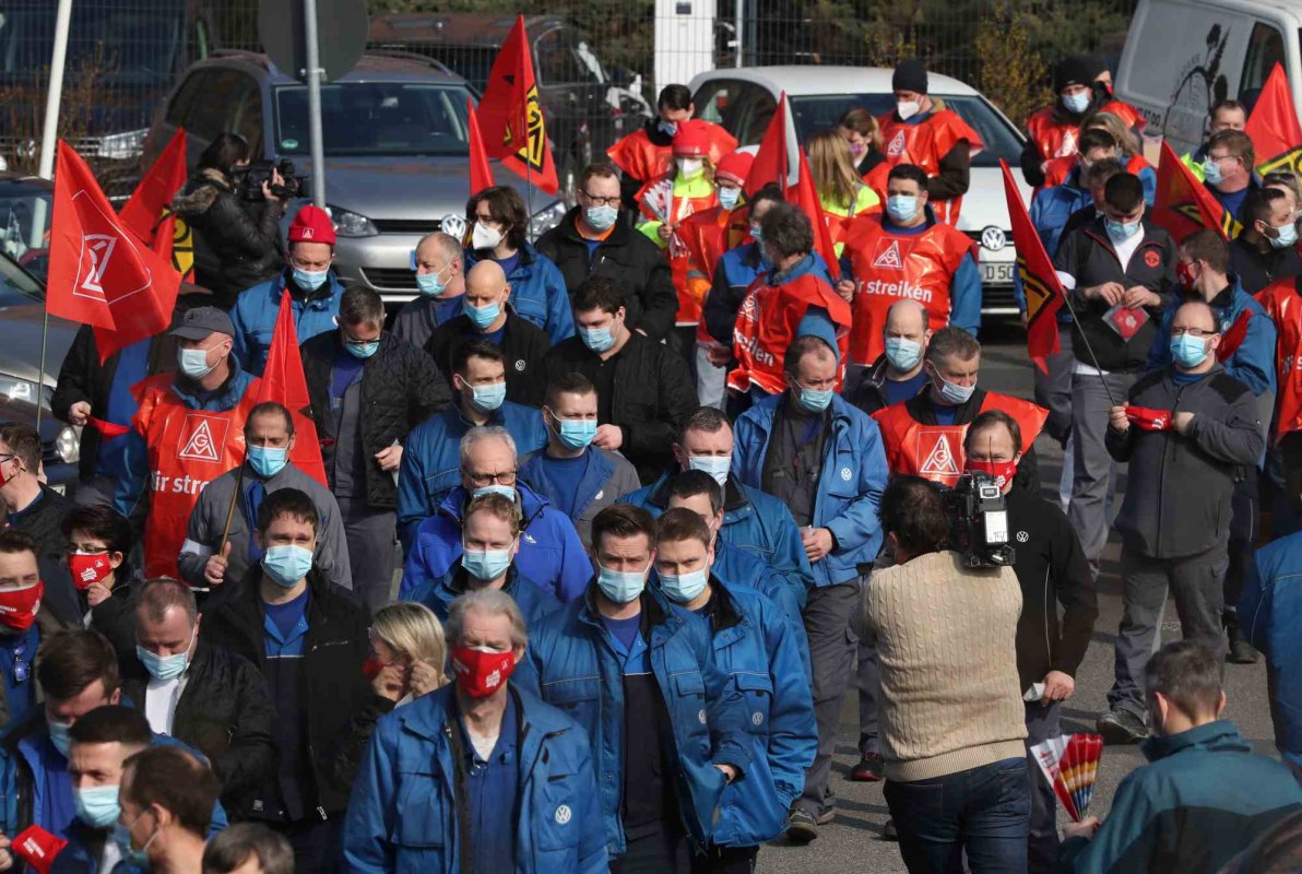 Germanii, tentați de săptămâna redusă de lucru 275489