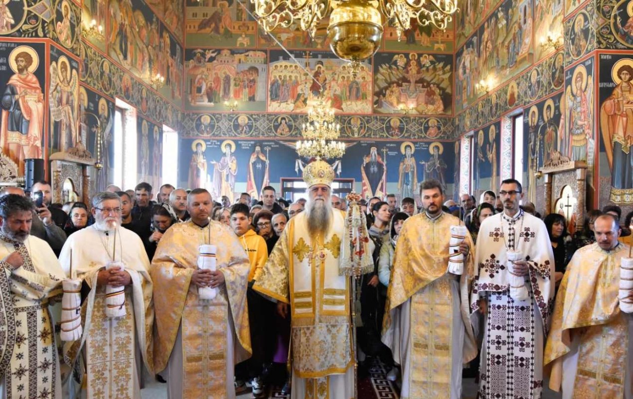 Moment de împlinire într-o comunitate vâlceană 275593