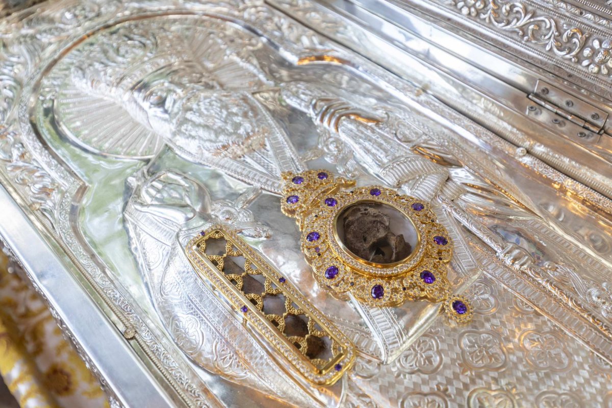 A început pelerinajul la Sfântul Ierarh Nectarie în Capitală 275947