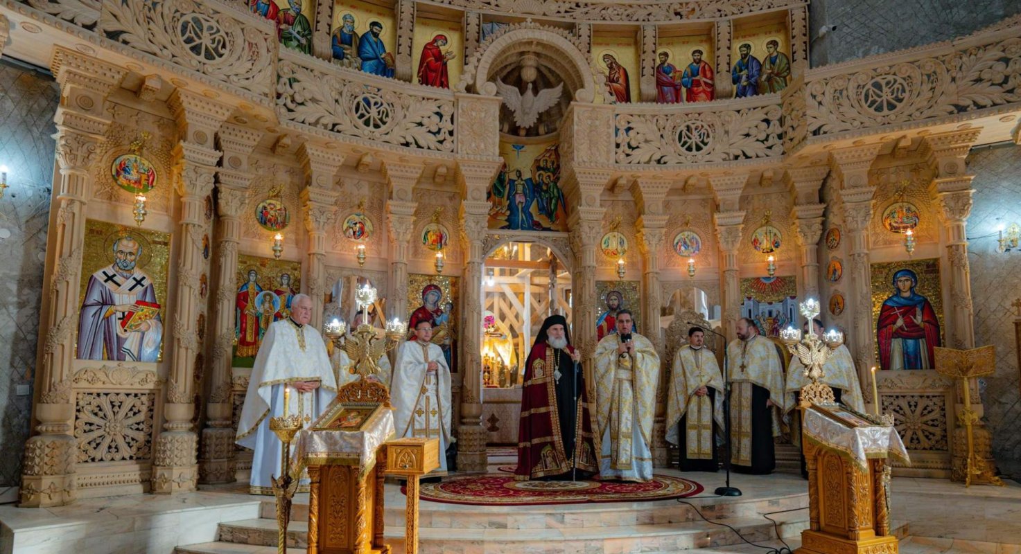 Binecuvântarea începutului lucrărilor de pictură la biserica Parohiei Șerbănești 275732