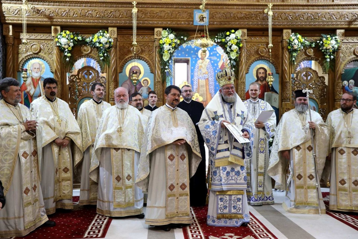 Târnosirea Bisericii „Naşterea Maicii Domnului” 275741