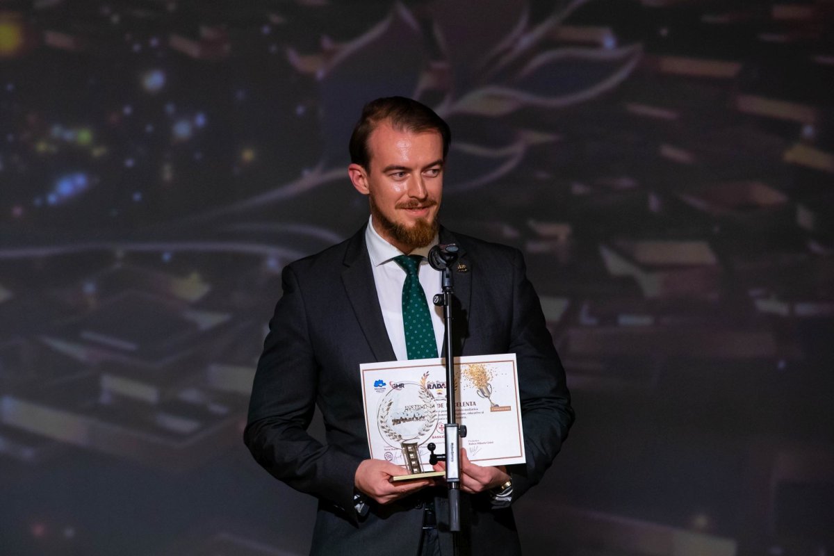 Agenția de știri BASILICA și Televiziunea TRINITAS, premiate la Gala Radar de Media  276186