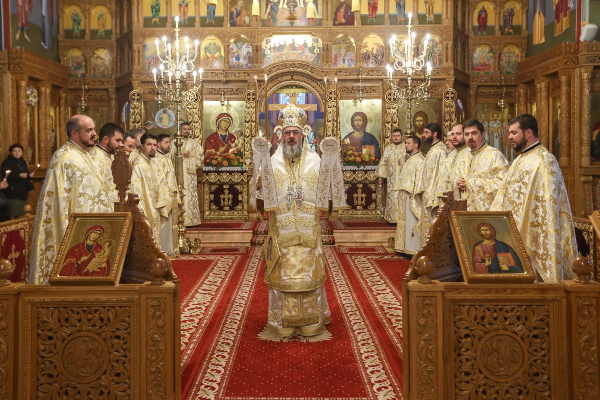 Catedrala Arhiepiscopală din Buzău și-a sărbătorit unul dintre ocrotitori 276465