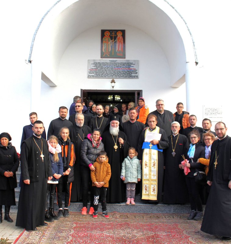 Bucurie pentru enoriași și iubitorii de muzică din Eparhia Craiovei  276846