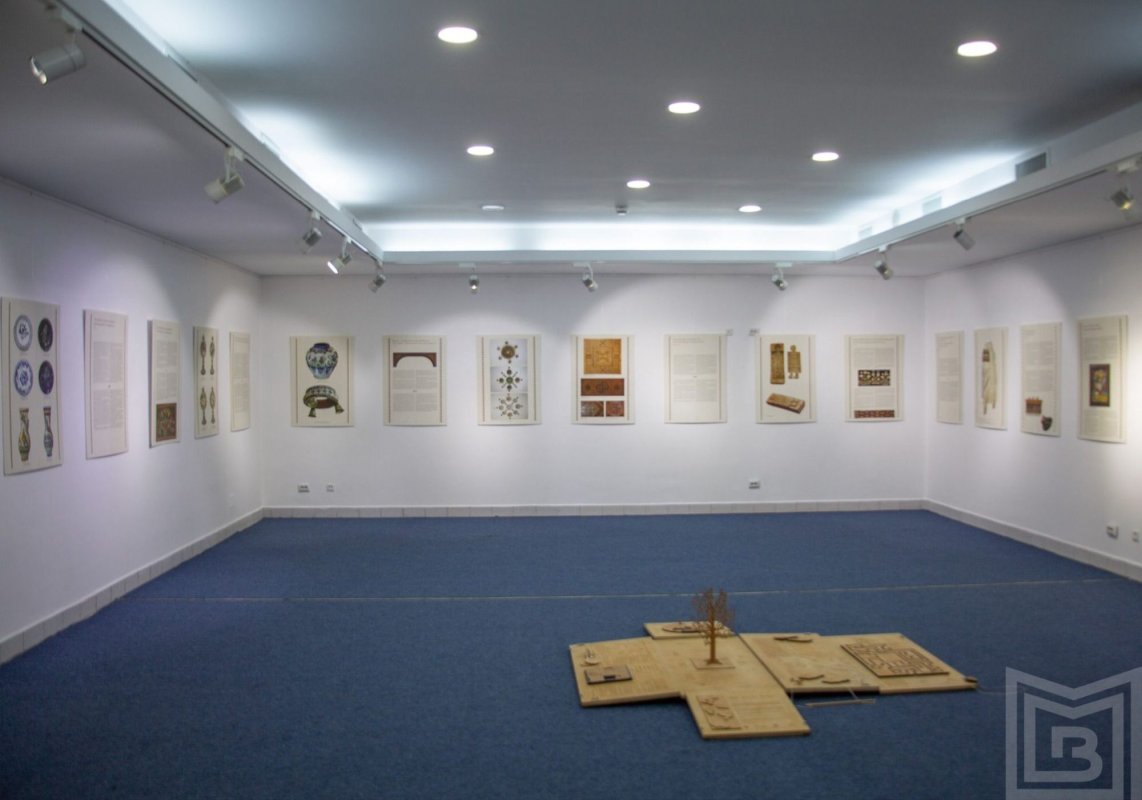 Ghid de ornamentică tradițională în colecția Muzeului Nicolae Minovici 276830