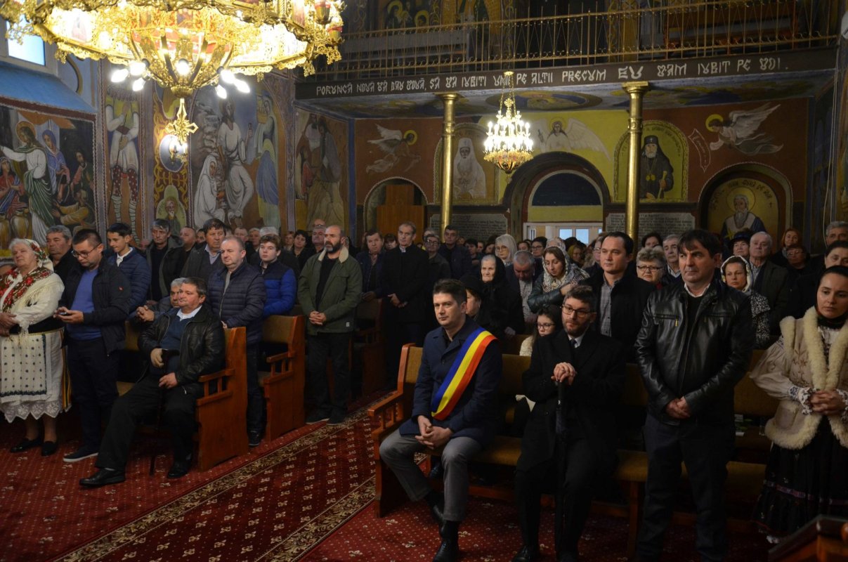 Sărbătoare în comunitatea parohiei bihorene Tria 276868