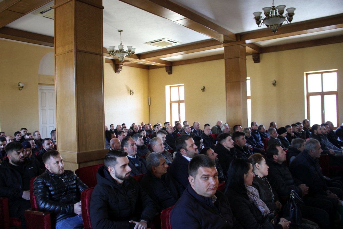 Început pentru o nouă biserică și întâlnire cu cântăreții bisericești la Craiova 277112