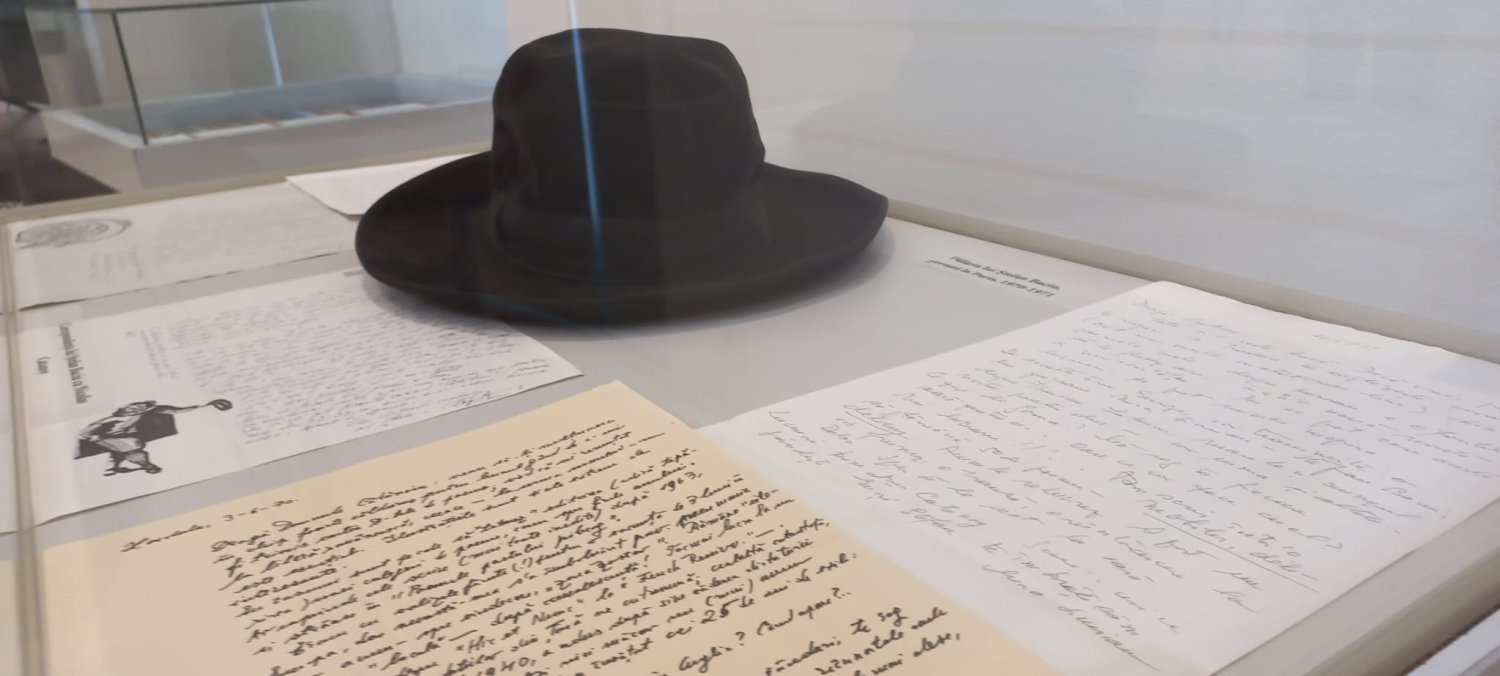 Expoziție despre Ștefan Baciu și  Mira Simian la Biblioteca Academiei 276980