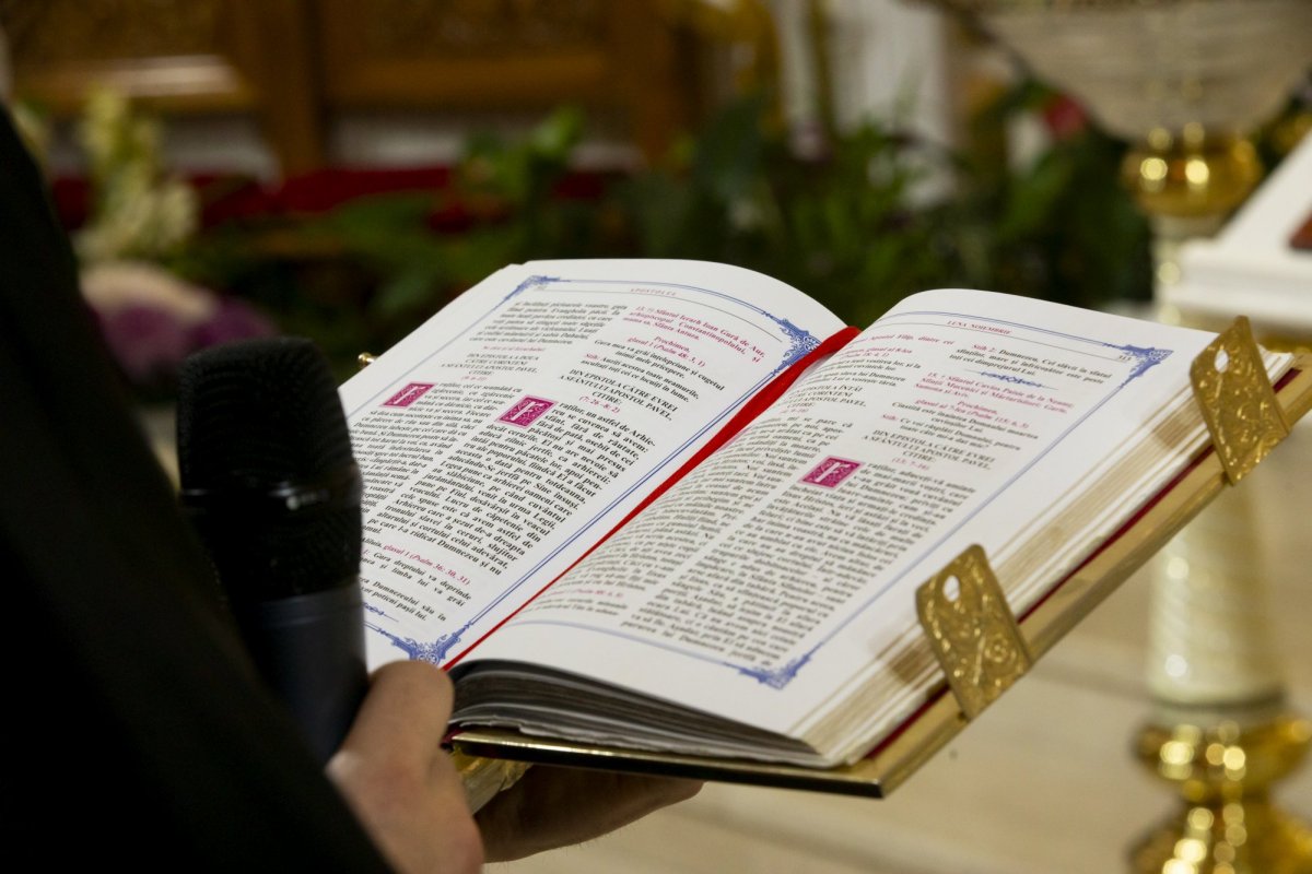 Sfântul Cuvios Paisie de la Neamţ sărbătorit la Paraclisul Catedralei Naţionale 277074