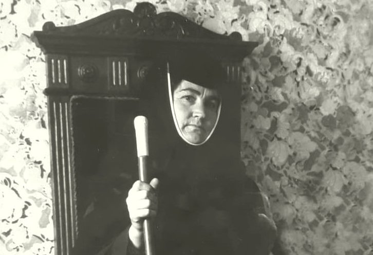 Iubitoarea de cântări, monahia Pahomia Marinescu 277106