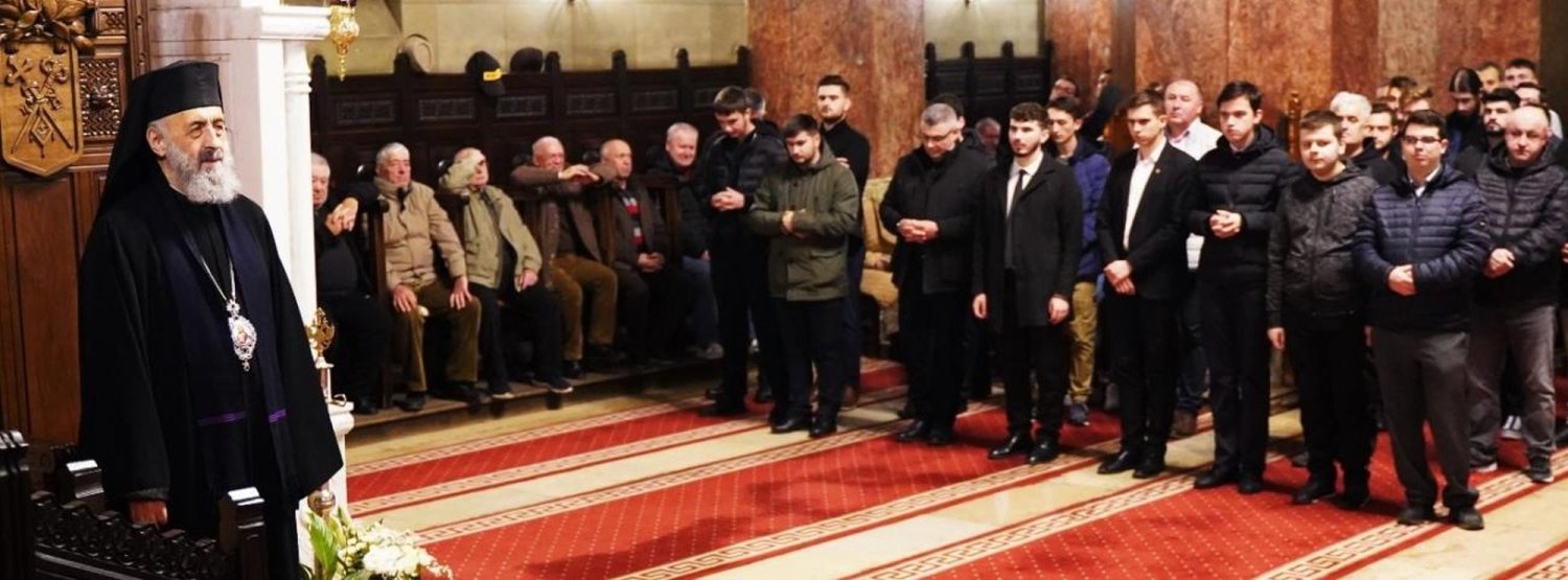 Săptămână duhovnicească la Catedrala Arhiepiscopală din Alba Iulia 277181