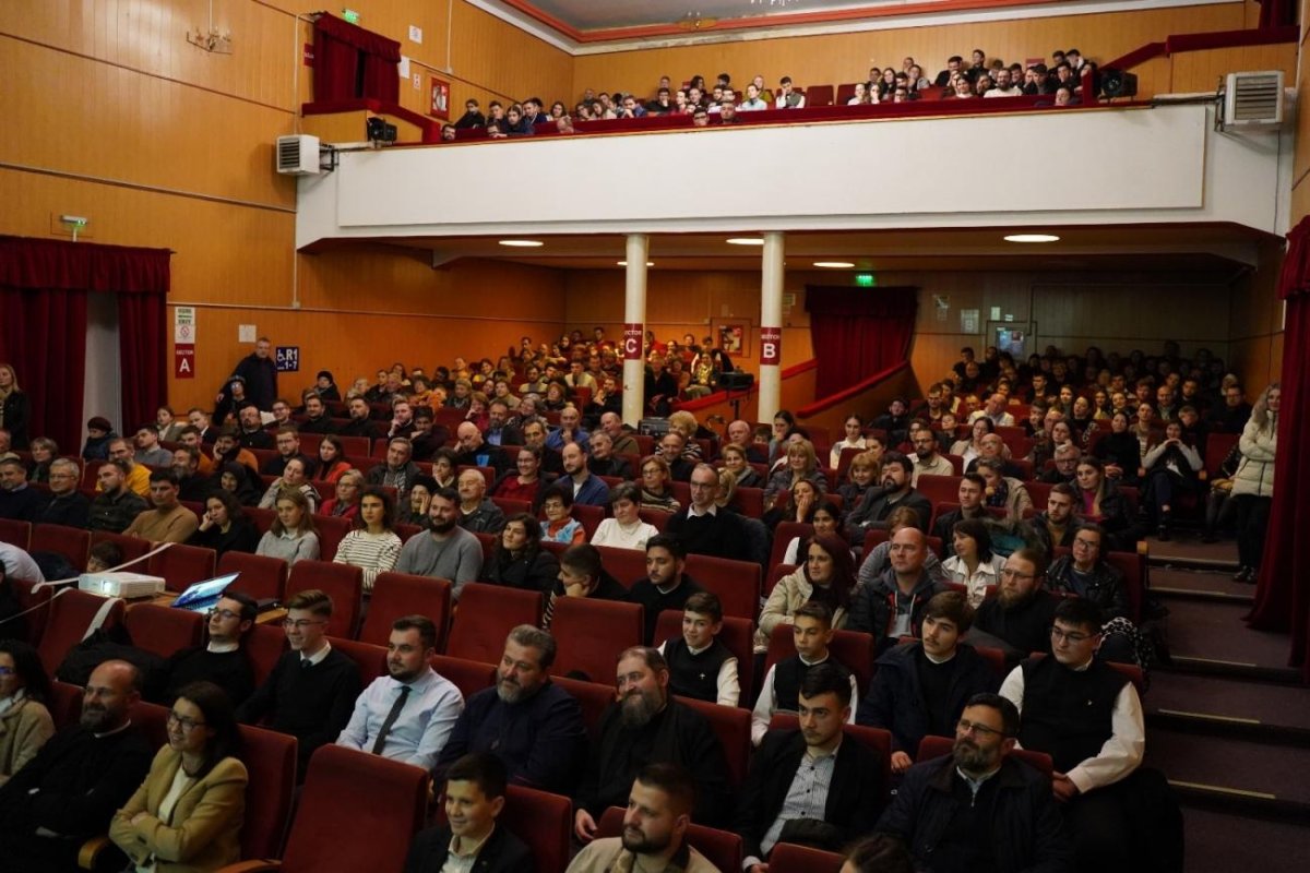 Proiecția filmului „Unde ești, Adame?” în cadrul „Săptămânii duhovniceşti” la Alba Iulia 277352